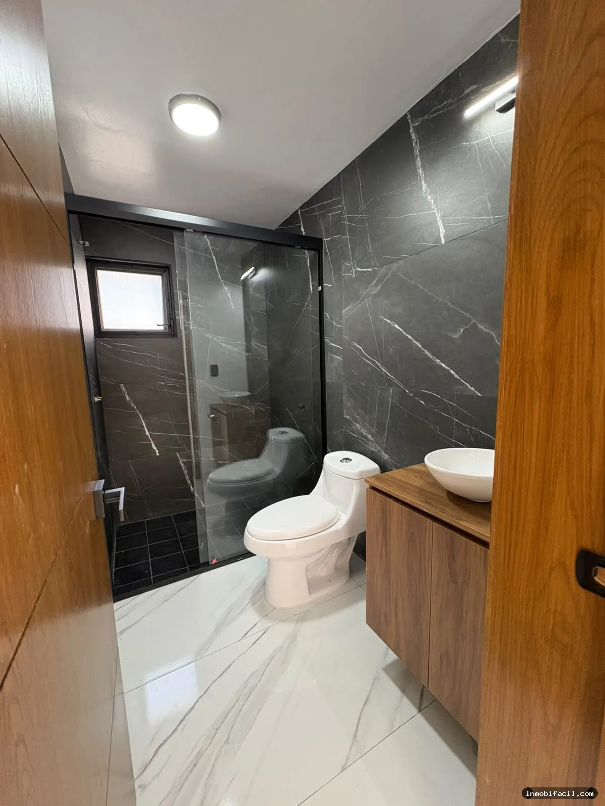 Foto 4 de DEPARTAMENTO REMODELADO  PRIMER NIVEL EN REAL VALLARTA