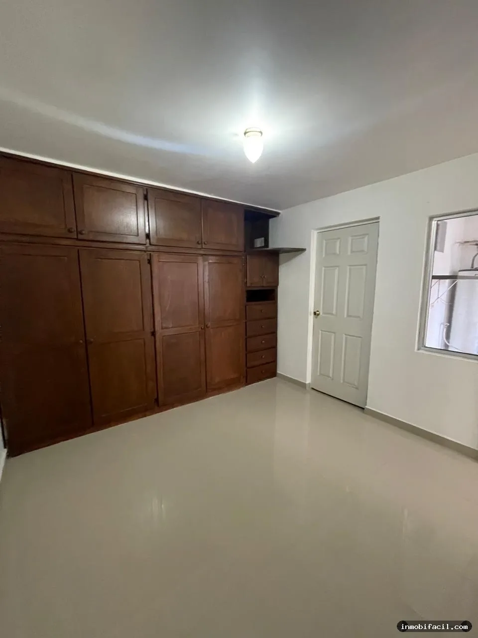 Foto 10 de Casa en Venta – Privada Jacarandas, Jardines de Agua Caliente,Tijuana.